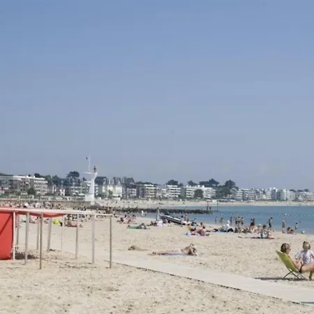 House Grande Maison Les Pieds Dans Le Sable Ferienhaus